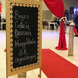 Büyük Karşılama Panosu Büyük Karşılama Panosu
