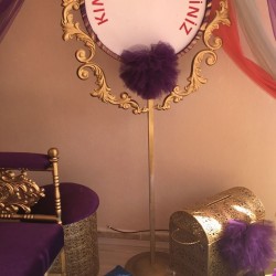 Yuvarlak Ayaklı Karşılama Panosu Yuvarlak Ayaklı Karşılama Panosu